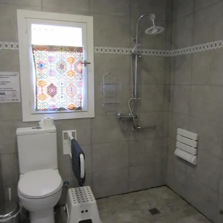 Hadas -solo Peregrinos - Vegano -bar Hostel Reliegos