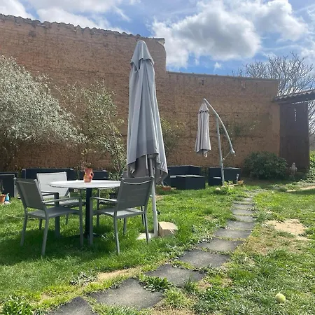 Hadas -solo Peregrinos - Vegano -bar Hostel *