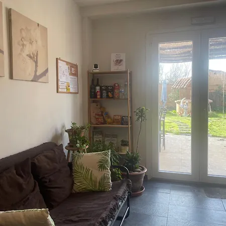 Hadas -solo Peregrinos - Vegano -bar Hostel Reliegos