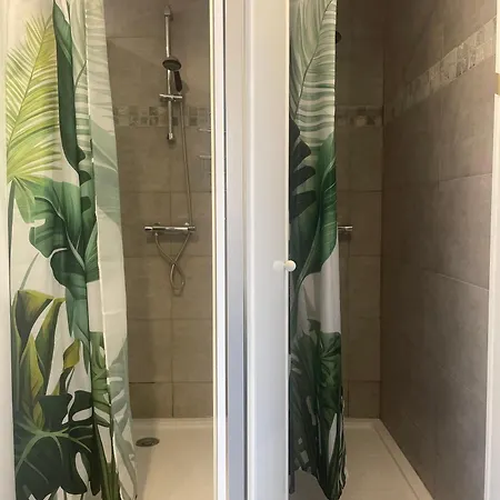 Hadas -solo Peregrinos - Vegano -bar Hostel *