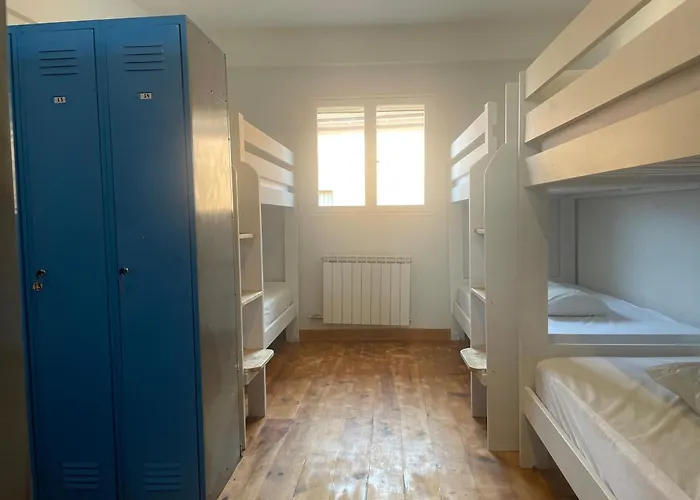 Hadas -solo Peregrinos - Vegano -bar * Reliegos