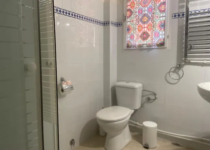 호스텔 Hadas -solo Peregrinos - Vegano -bar *